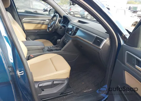 2020 Volkswagen Atlas Cross Sport Se from USA, damaged, VIN 1V26E2CA3LC231925